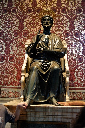 Statue of St. Peter Enthroned