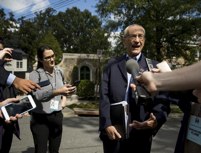 REVEALING EMAILS. Democratic presidential candidate Hillary Clinton’s campaign manager, John Podesta, speaks to members of the media outside Clinton’s home in Washington on Oct. 5. WikiLeaks released hacked emails of Podesta’s ahead of Election Day. 