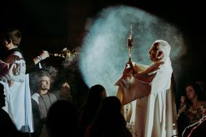 Adoration during the 'SLS18' evangelization training conference Jan. 2-6 in Chicago.

