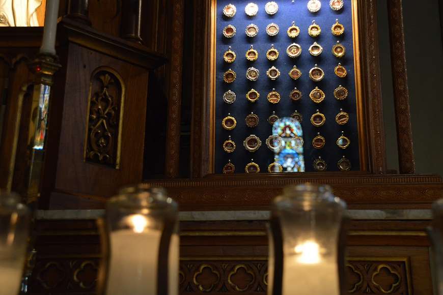 St. Anthony's Chapel in Pittsburgh, Pennsylvania, has the largest collection of relics outside of Rome. 