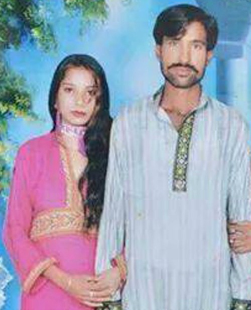 Shahzad Masih and his wife Shama Bibi.