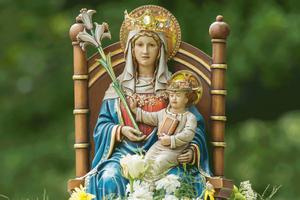 Present-day image of Our Lady of Walsingham at the famous English shrine that was destroyed in 1538 during the reign of Henry VIII.