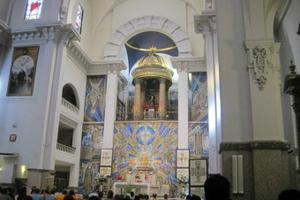 Mass in the basilica of Cristo de Medinaceli