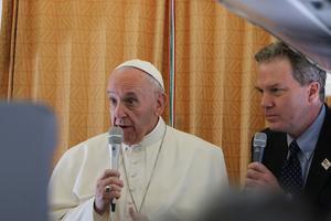 Pope Francis speaking to reporters on the papal plane to Cairo, April 28, 2017.