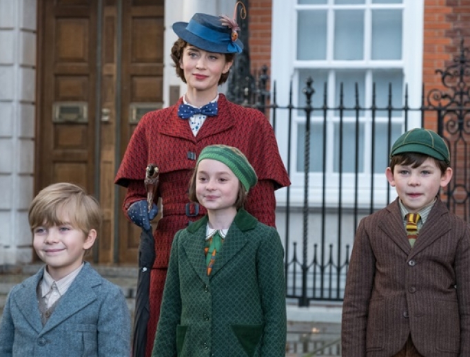 Emily Blunt, Pixie Davies, Nathanael Saleh and Joel Dawson in Mary Poppins Returns 