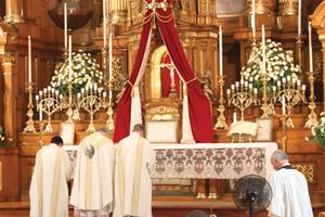 Image courtesy of St. John Cantius Flickr.
