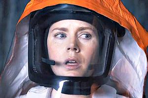 Amy Adams stars in 'Arrival.'