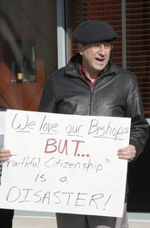 Randall Terry protests at the U.S. bishops' general meeting in November 2008
