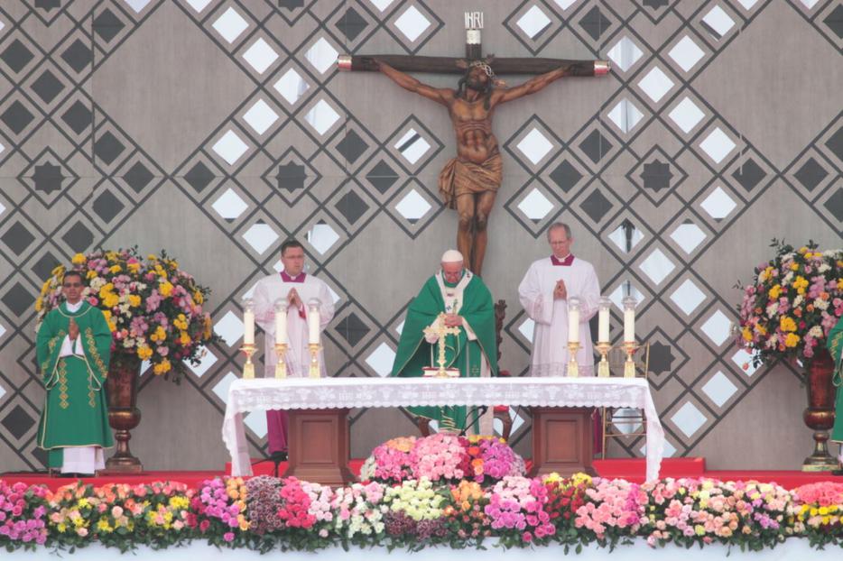 Pope Francis celebrates Mass Sept 10 in Cartagena, Colombia