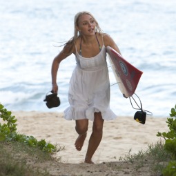 AnnaSophia Robb stars in a scene from the movie Soul Surfer. 