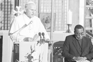 Above,  Pope John Paul II speaks at the World Council of Churches June 12, 1984, as Rev. Dr. Philip Potter, general secretary of the council, listens. John Paul II encouraged the ‘common search for the one truth.’ His trip was the second visit by the head of the Catholic Church to the Geneva headquarters of the fellowship of churches. Pope Paul VI visited the WCC in June 1969. Shown below, Paul VI arrives at WCC headquarters, surrounded by Eugene C. Blake, WCC general secretary, and other church dignitaries.