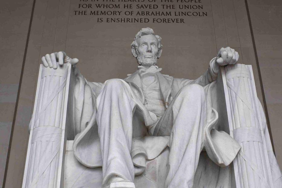 Lincoln Memorial statue.