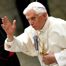 Pope Benedict XVI blesses those in attendance for his Sept. 5 general audience at the Paul VI hall.