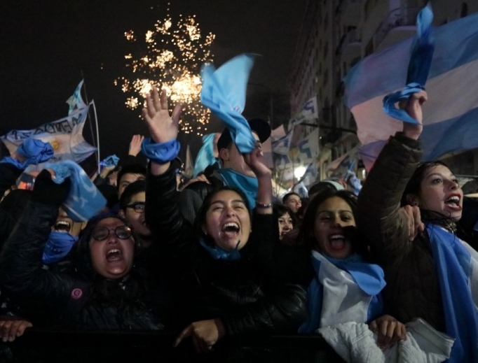 Pro-life demonstrators in Argentina react to the Senate defeat of an abortion bill Aug. 9. 