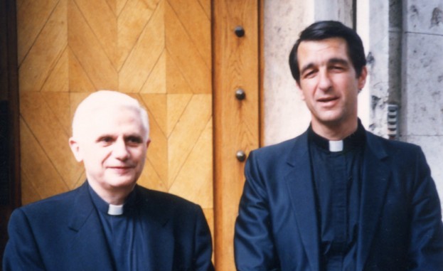 Cardinal Joseph Ratzinger with Jesuit Father Joseph Fessio in 1987. Father Fessio, a former theology student of the future Pope, will be the only American participant at Benedict's 2009 "Schulerkreis."