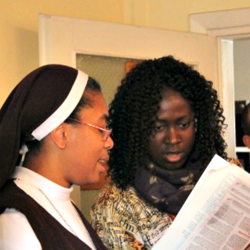 Students at the Servizio Universitario Africo