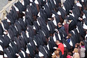 Nuns attend the canonization Mass of Louis and Zélie Martin, Fr. Vincenzo Grossi, and Sister Maria of the Immaculate Conception on Oct. 18, 2015 in St. Peter's Square.
