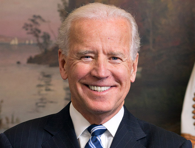 Official portrait of Vice President Joe Biden in his West Wing Office at the White House, Jan. 10, 2013.