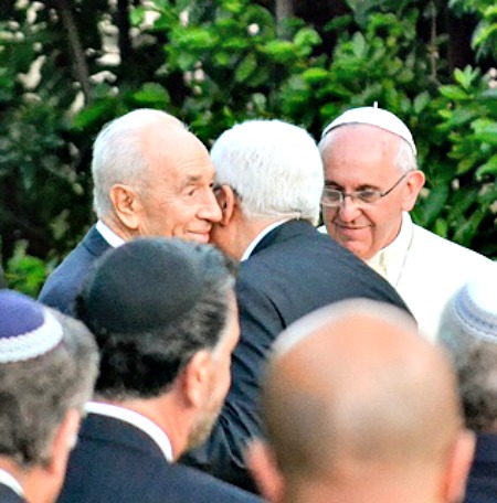 Pope Francis hosted Palestinian President Mahmoud Abbas and Israeli President Shimon Peres at the Vatican to pray for peace on June 8.