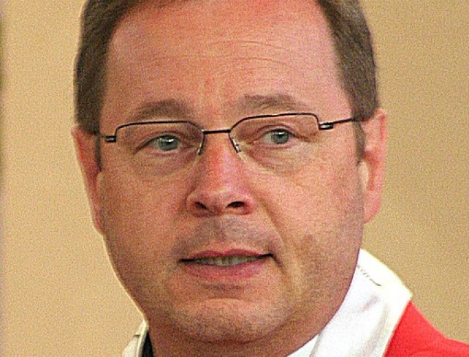 Bishop Georg Batzing.