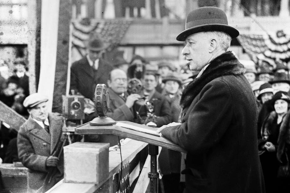 Governor Al Smith speaks before a crowd, probably during his 1928 presidential campaign.