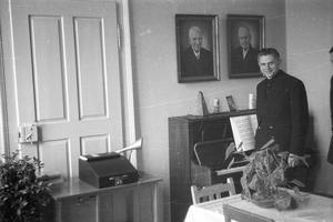 Young Cardinal Joseph Ratzinger with his family.