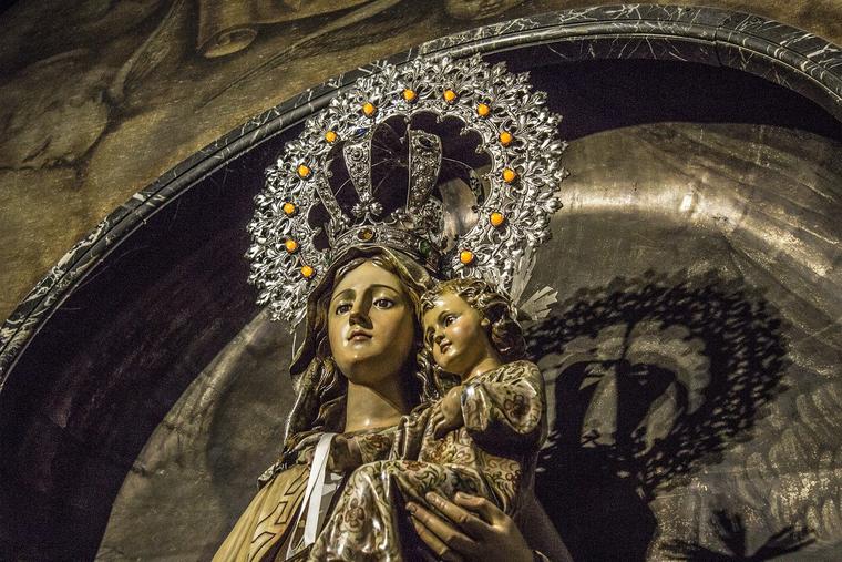 Blessed Virgin Mary and Baby Jesus Photo