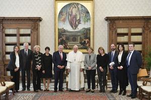 Pope Francis with members of the group Leaders Pour la Paix at the Vatican, Dec. 2, 2022 Pope Francis with members of the group Leaders Pour la Paix at the Vatican, Dec. 2, 2022