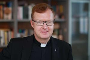 Father Hans Zollner Father Hans Zollner