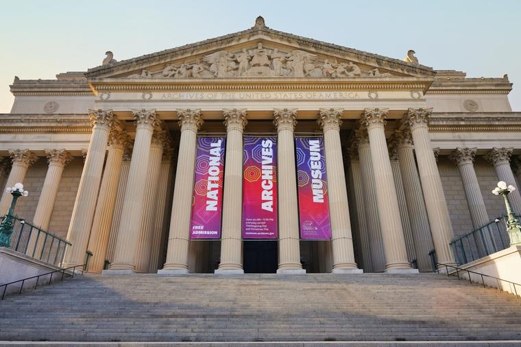 Lawsuit: National Archives Museum Staff Wrongly Harassed Pro-Life Visitors