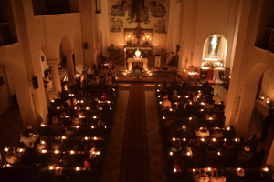 Since the Vincentian Fathers arrived, St. Clemens has hosted 24/7 Eucharistic adoration, likely the only church in Berlin to do so.
