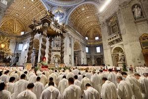 Pope Francis presided over a Chrism Mass at which more than 1,880 priests, bishops, and cardinals renewed the promises made at their ordinations on April 6, 2023.