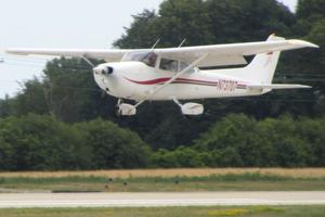 Airplane landing. 