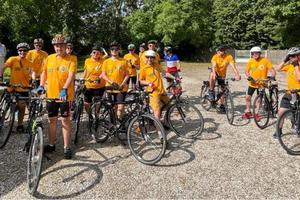 A group of young people left Troyes, France, and will be cycling an average of 56 miles a day, until they reach Celorico de Basto, to participate in the Days in the Dioceses.