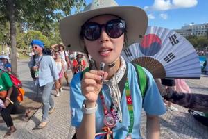 Justina, a young Korean woman who was recently baptized and entered the Catholic Church, explained that she decided to participate in World Youth Day 2023 in Lisbon “for many reasons. But I really wanted to see the pope.”