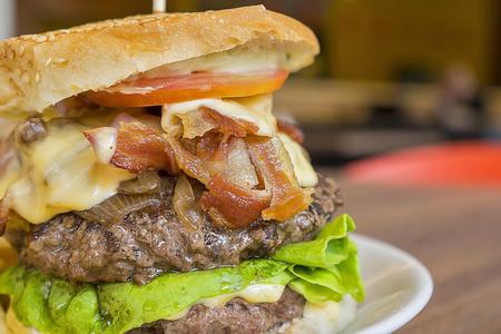 3 Transformative Benefits of Fasting That Can Make You a Holier Person, The Beautiful Monastero Di San Benedetto in Italy, and More Great Links!