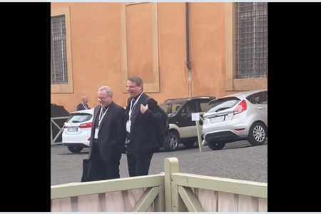 German Bishops at Synod Find Fraternity Despite Deep Divisions Back Home
