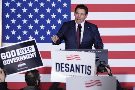 Ron DeSantis Suspends Presidential Campaign After Second-Place Finish in Iowa