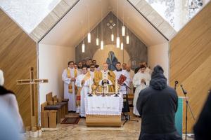Cardinal Péter Erdő celebrates Mass at the chapel commemorating the two Eucharistic events on Dec. 8, 2023.