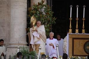 This year, Pope Francis did not walk in the Eucharistic procession, but joined at the end for adoration of the Blessed Sacrament and to offer the Eucharistic blessing.