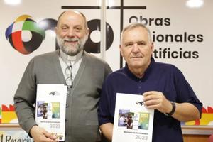 Father José María Calderón (left) is Spain's national director of the Pontifical Missions Society. Serafín Suárez (right) is a missionary in Zimbabwe.