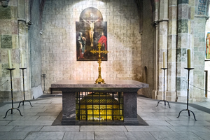 The relics of St. Thomas Aquinas are kept in Toulouse, France, where the Dominican order was founded.