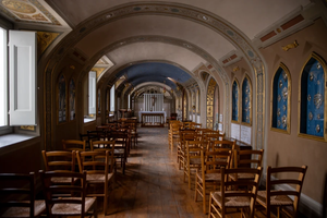 In 1887, during a pilgrimage to Rome, Thérèse Martin — now known around the world as St. Thérèse of Lisieux — visited the chapel of Mater Admirabilis, tucked inside a convent atop the Spanish Steps.