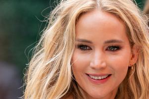 Jennifer Lawrence attends the 12th Annual Veuve Clicquot Polo Classic at Liberty State Park. 