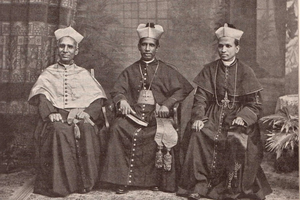 The Servant of God Matthew Makil (center) appears in this 1896 photo flanked by apostolic vicars Aloysius Pazheparambil (left) and John Menachery (right).