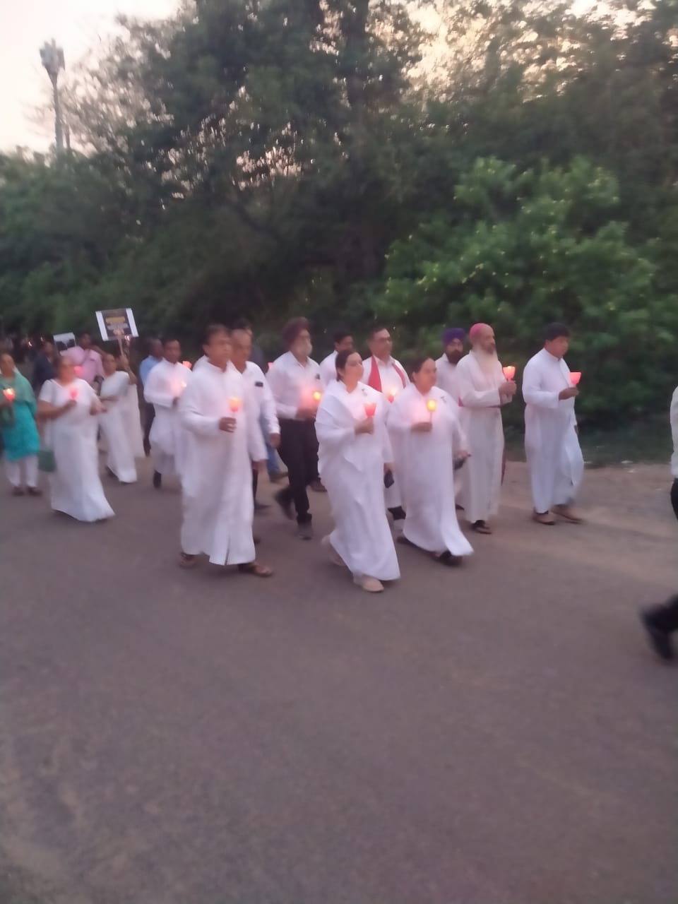 Archbishop Macwan leads candle rally in Gandhinagar