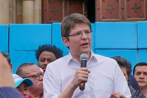Miguel Uribe Turbay. 