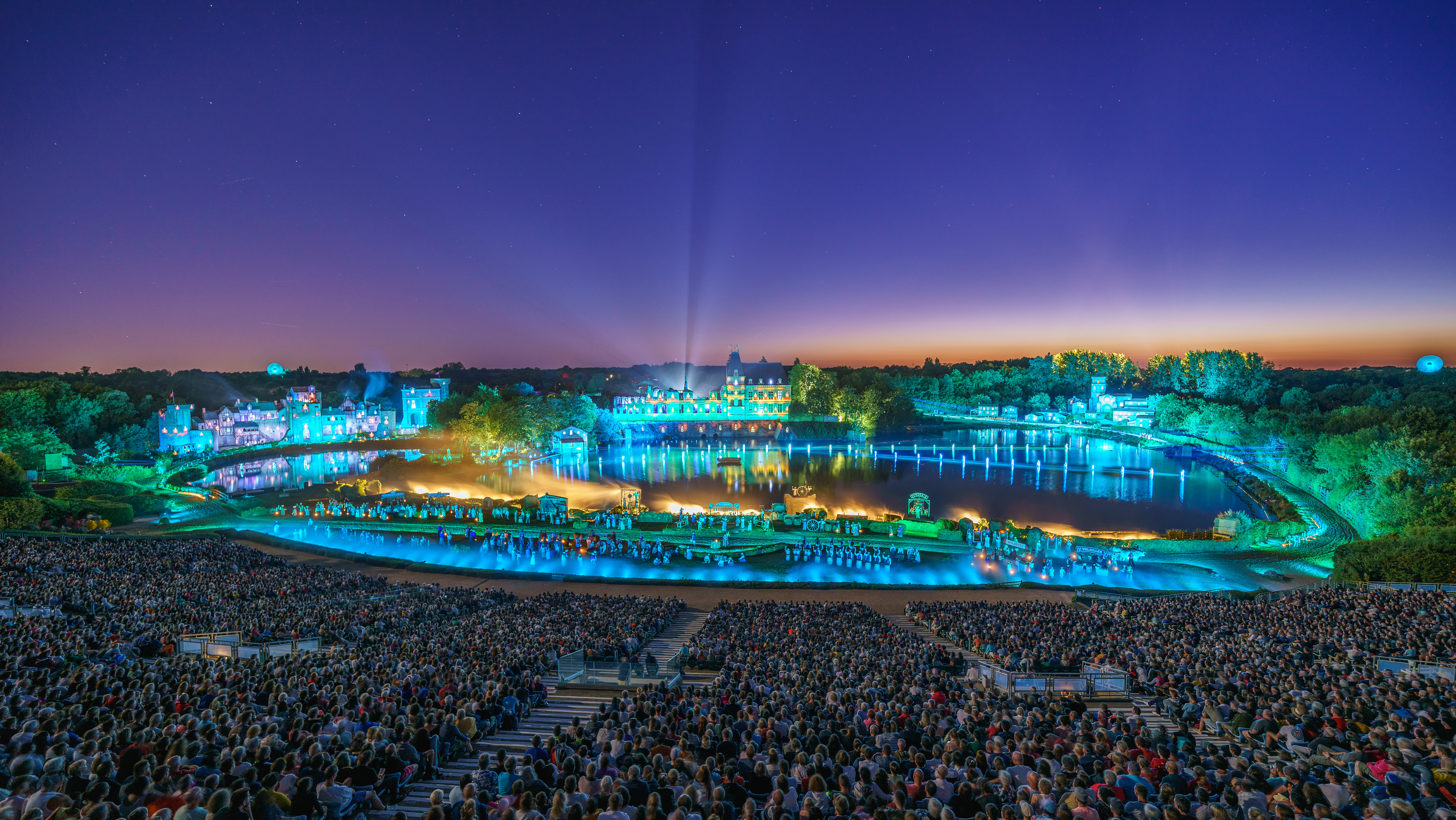 Spectacle nocturne du Puy du Fou