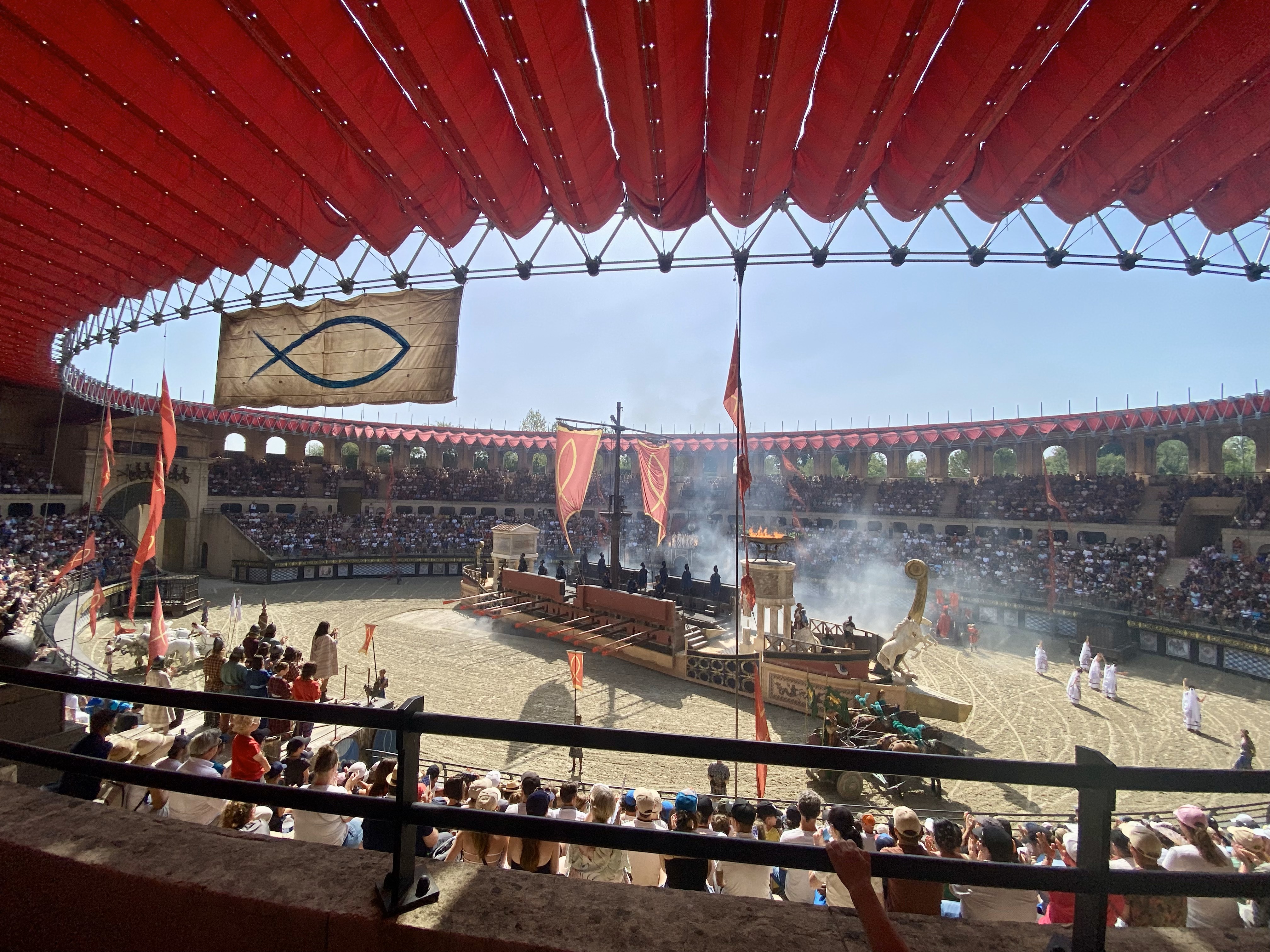 Viking history dramatized/Puy du Fou