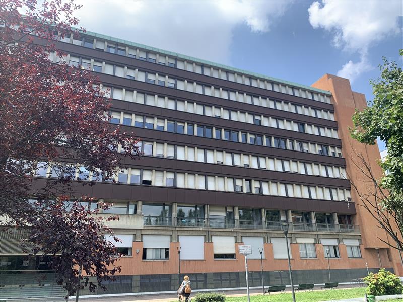 Carlo's high school